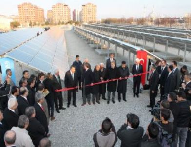 Bakan Yıldız Güneş Santrali Açtı