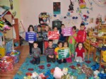 KOVANLıK - Giresun'da 'Kitap ve Oyuncak Kumbarası' Minik Öğrencileri Sevindirmeye Devam Ediyor
