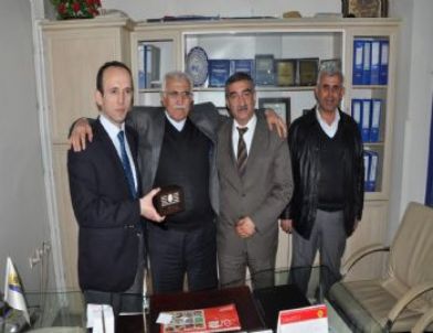 Vergisini Düzenli Ödeyen Mükellefe Nostaljik Radyo Hediyesi