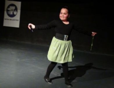 10 Yaşında Sahne Alan İrem, Büyük İlgi Gördü