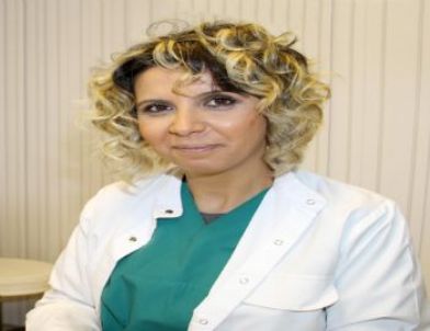 Derin Kesilen Tırnak Mantar Oluşturuyor