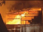 Ankara’da Kimsesizler Oteli’nin Yanıbaşında Korkutan Yangın
