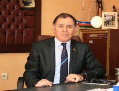 Ayakkabıcılar Ayakta Durmaya Çalışıyor