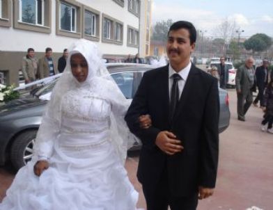 Ödemiş’e Sudan'dan Öğretmen Gelin