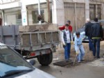 ATANUR ÇAĞLAYAN - Selin Vurduğu Edremit'te Belediye Personelinin İzinleri Kaldırıldı