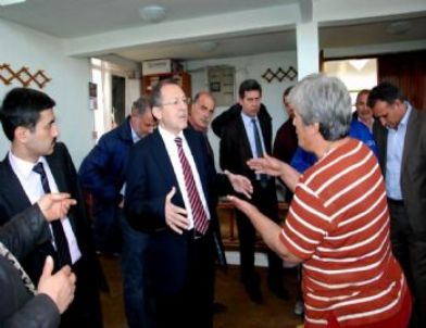 Ak Parti Genel Başkan Yardımcısı Uğur Afet Bölgesinde