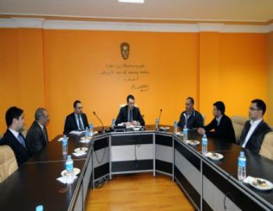 Budamış İlköğretim Okulu İçin İmzalar Atıldı