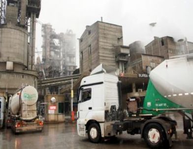 Bursa Çimento Fabrikası’nda Beton Düştü: 5 Yaralı (1)