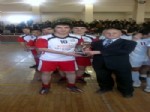 SALON FUTBOLU - Gediz Anadolu Öğretmen Lisesi Salon Futbolunda İl Üçüncüsü Oldu