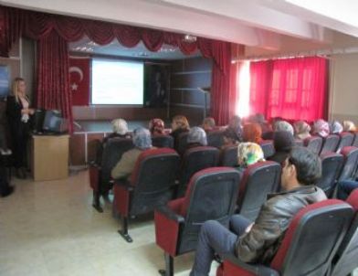 Karakeçili’de Girişimcilik Kursu Başladı