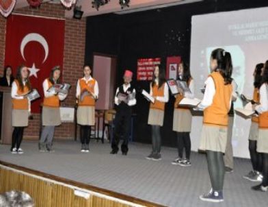 Yenişehir'de İstiklal Marşının 92. Yılı Kutlandı