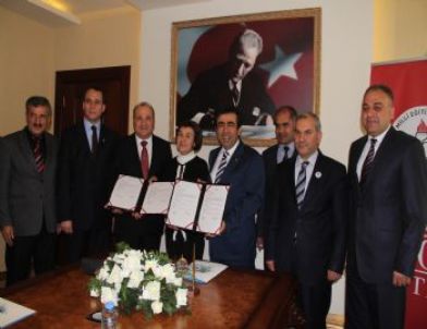 Eğitimciden Eğitime Anlamlı Bağış