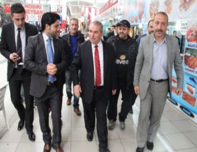 Demirtaş, Yabancılar Pazarı’nda