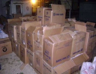 Düzce Polisi Kamyon Dolusu Kaçak Sigara Ele Geçirdi