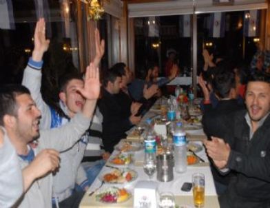 Apaçilere “Apaçi” Plaketi