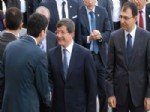 Bakan Davutoğlu, Diyarbakır Valiliği’ni Ziyaret Etti
