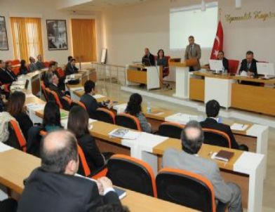 Kamu Kurumlarına Halkla İlişkiler Eğitimi