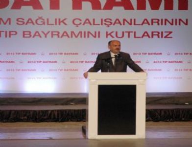 Sağlık Bakanlığı 81 İldeki Başarılı Doktorları Ödüllendirdi