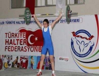 Türkiye Gençler Halter Şampiyonası Talas'ta
