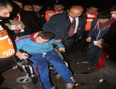 Fuat Çapa'dan Engelli Vatandaşı Duygulandıran Hediye