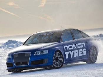 Buz üstünde hız rekoru