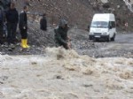 Hakkari-çukurca Karayolunda Heyelan