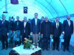 KARAHISAR - Şehitleri Anma Töreninde Şiir Okuyacak İki Minik Öğrenci Heyacandan Ağladı
