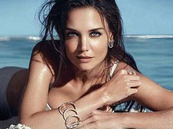 Tom Cruise'un Baskısından Kurtuldu!