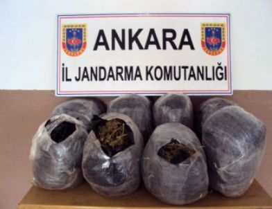 Kazaya Karışan Kaçakçılar, Uyuşturucuyu Toprağa Gömdü