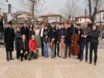 HAVARI - Macar Müzisyenler, Hamamönü’nü Şenlendirdi