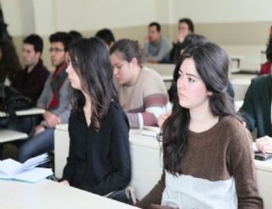 Uludağ Üniversitesi'nde Geri Dönüşüm Eğitimi