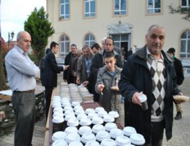 Cami Cemaatine Çanakkale Menüsü