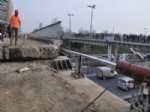 40 Yıllık Köprü Trafiği Aksatmadan Yıkılıyor