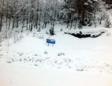 Koyulhisar İlçesi İki Mevsimi Bir Arada Yaşıyor