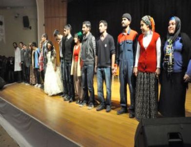 Batman Üniversitesi’nden Mem-u Zin Oyunu