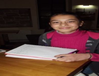 Minik Gazeteci İlgi Çekti