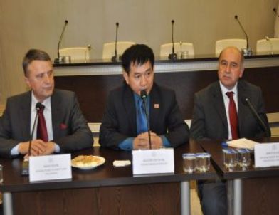 Vietnam Ankara Büyükelçisi Cuong Kutso’da İş Dünyası İle Buluştu