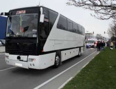 Otobüsün Altında Kalan Yaşlı Kadın Hayatını Kaybetti