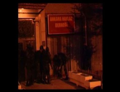 Ankara’daki Şafak Operasyonu Polis Kameralarına Yansıdı