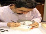ULUBATLı HASAN - Ahmet Ümit, Adana'da Kitaplarını İmzaladı