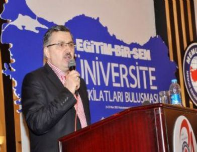 Eğitim-Bir-Sen: Ucube Yönetmelik Tarihin Çöp Sepetine Atılmalı