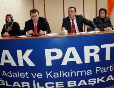 Yurt Partisi Diyarbakır İl Başkanı ve Heyeti, Ak Parti'ye Katıldı
