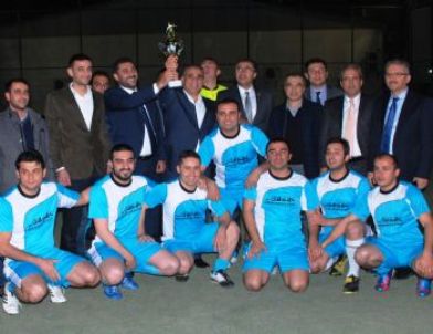 AK Parti İl Gençlik Kolları’nın Futbol Turnuvası Sona Erdi