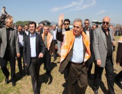 Başkan Kocaoğlu, Bergama Köyleri’ni Ziyaret Etti
