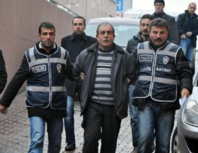 Eşini Vuran Emekli Polise 25 Yıl Hapis