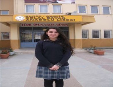 Gemlikli Öğrencinin Başarısı