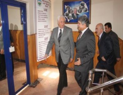 Sağlar’dan Başkan Dede’ye Övgü