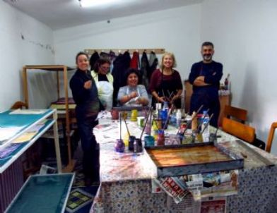 Ayvalık’ta Ebrunun Solmayan Gülleri Sergilenecek