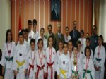 Beydağlı Taekwondocular İzmir’de Madalya Bırakmadı