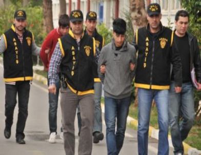 Köprü Girişinde Gasp